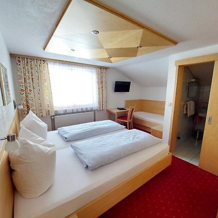 Pension Uga Дамульс Экстерьер фото