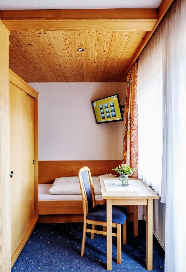 Pension Uga Дамульс Экстерьер фото