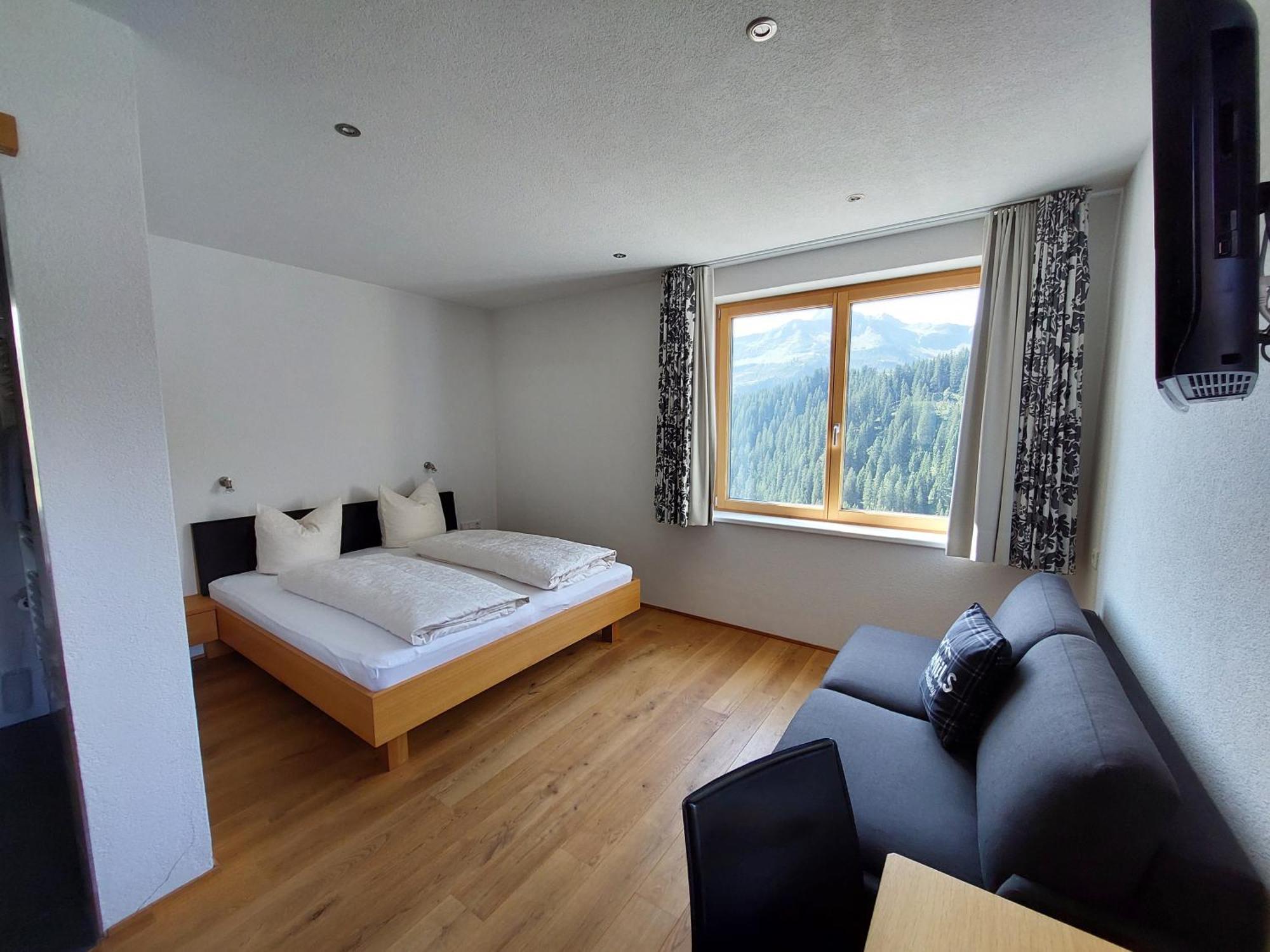 Pension Uga Дамульс Экстерьер фото